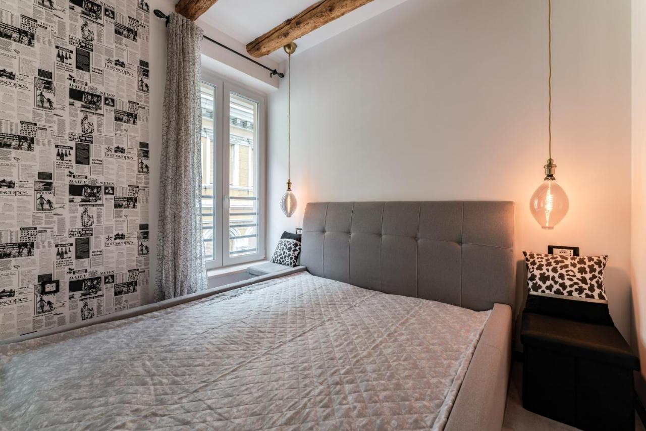 Black & White Apartments Rijeka Exterior foto